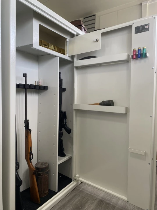 Szafa na broń długą i amunicję - NOVCAN  | Sklepsejfy.pl