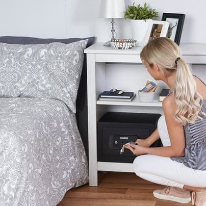 Sejf kompaktowy YALE YSEB/200/EB1 - zdjęcie 6 | Sklepsejfy.pl